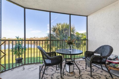 Copropriété à vendre à Punta Gorda, Floride: 2 chambres, 107.12 m2 № 1392983 - photo 3
