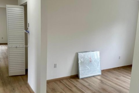 Casa en venta en Florida City, Florida, 8 dormitorios № 1998435 - foto 28