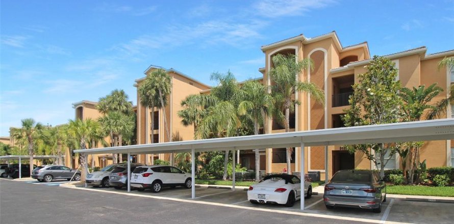 Condo à Bradenton, Floride, 2 chambres  № 2298978