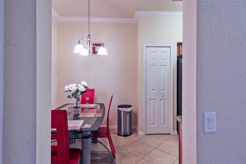 Copropriété à louer à Bradenton, Floride: 2 chambres, 104.14 m2 № 2298978 - photo 7