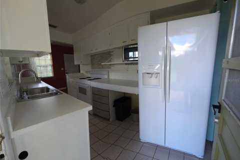 Villa ou maison à louer à Orlando, Floride: 2 chambres, 86.77 m2 № 2415346 - photo 7