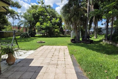 Villa ou maison à louer à Orlando, Floride: 2 chambres, 86.77 m2 № 2415346 - photo 3
