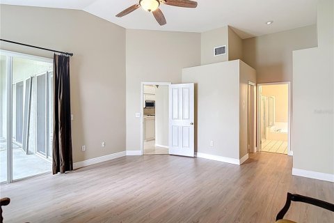 House in Wesley Chapel, Florida 4 bedrooms, 186.27 sq.m. № 1887116 - photo 25