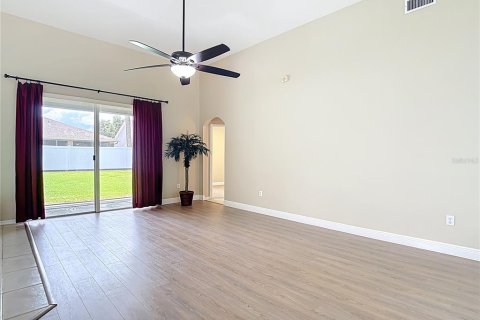 House in Wesley Chapel, Florida 4 bedrooms, 186.27 sq.m. № 1887116 - photo 12