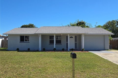 Villa ou maison à New Port Richey, Floride 3 chambres, 136.38 m2 № 2433216