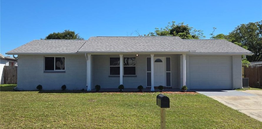 Villa ou maison à New Port Richey, Floride 3 chambres, 136.38 m2 № 2433216