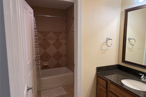 Condo in Four Corners, Florida, 3 bedrooms  № 1854504 - photo 10