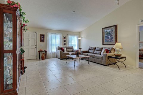 House in North Port, Florida 3 bedrooms, 193.98 sq.m. № 1793362 - photo 17