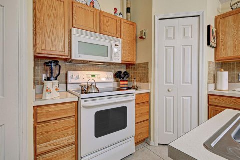 House in North Port, Florida 3 bedrooms, 193.98 sq.m. № 1793362 - photo 26
