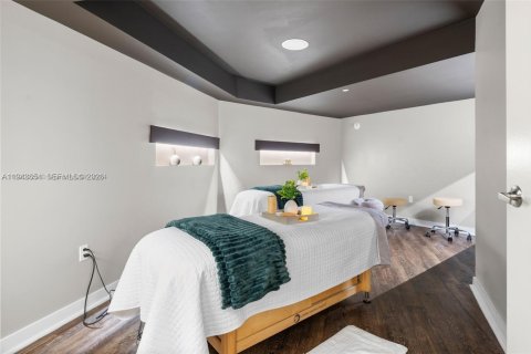 Снять в аренду кондоминиум в Майами, Флорида 2 спальни, 114.92м2, № 2000547 - фото 30