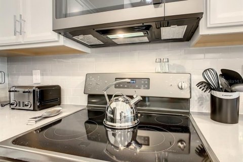 Condominio en alquiler en Davenport, Florida, 2 dormitorios, 128.95 m2 № 1915829 - foto 13