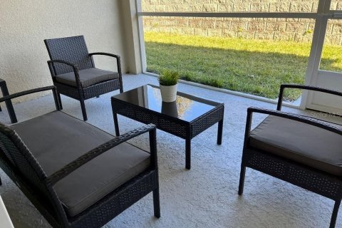 Condominio en alquiler en Davenport, Florida, 2 dormitorios, 128.95 m2 № 1915829 - foto 4