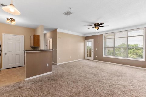 Condo in Bradenton, Florida, 2 bedrooms  № 1837295 - photo 10