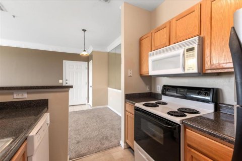 Copropriété à louer à Bradenton, Floride: 2 chambres, 93.65 m2 № 1837295 - photo 12