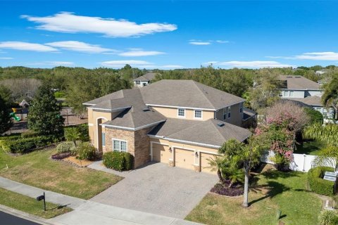 House in Winter Garden, Florida 4 bedrooms, 359.62 sq.m. № 1718716 - photo 3