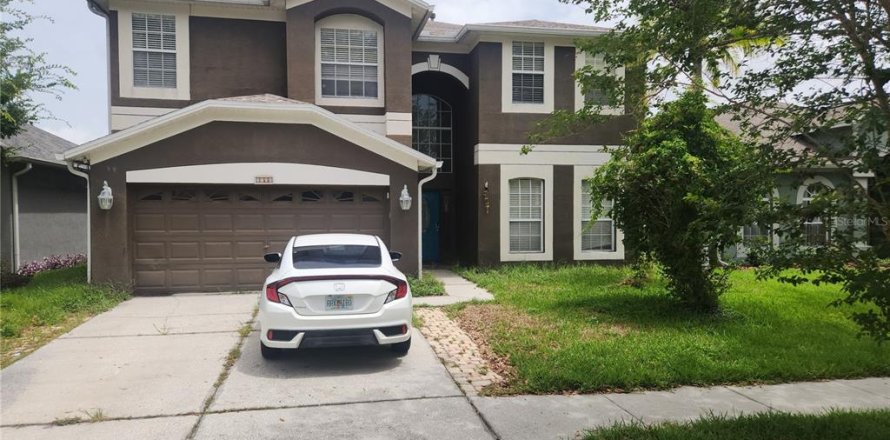 House in Brandon, Florida 5 bedrooms, 320.7 sq.m. № 1789753