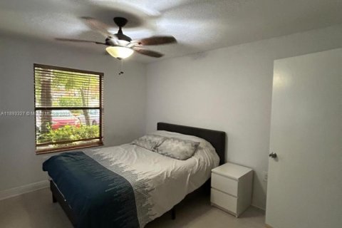 Copropriété à louer à Miami, Floride: 1 chambre, 54.63 m2 № 1945675 - photo 16