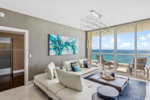 Copropriété à vendre à Sunny Isles Beach, Floride: 3 chambres, 205.69 m2 № 1728923 - photo 8