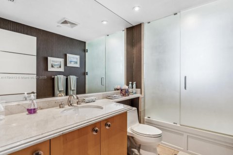 Copropriété à vendre à Sunny Isles Beach, Floride: 3 chambres, 205.69 m2 № 1728923 - photo 27