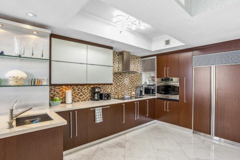 Copropriété à vendre à Sunny Isles Beach, Floride: 3 chambres, 205.69 m2 № 1728923 - photo 14