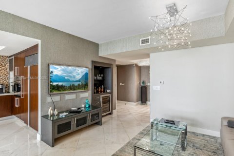 Copropriété à vendre à Sunny Isles Beach, Floride: 3 chambres, 205.69 m2 № 1728923 - photo 12