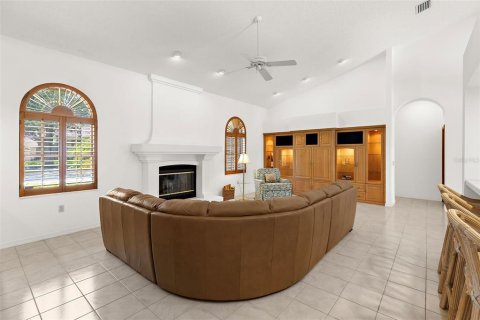 Villa ou maison à vendre à Palm Harbor, Floride: 4 chambres, 393.53 m2 № 1792820 - photo 19