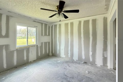 Condominio en venta en Zephyrhills, Florida, 2 dormitorios, 81.38 m2 № 1877472 - foto 9
