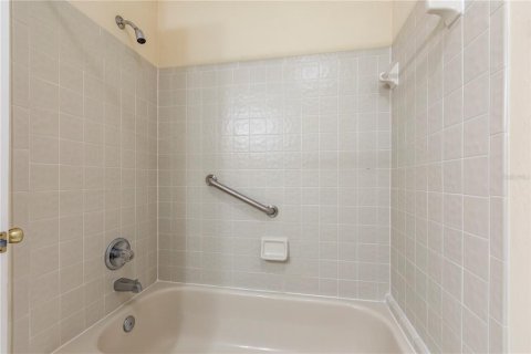 House in Gainesville, Florida 3 bedrooms, 144.74 sq.m. № 1544356 - photo 19