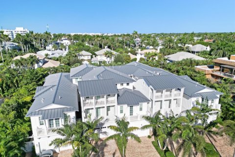 Touwnhouse à vendre à Delray Beach, Floride: 3 chambres, 382.76 m2 № 2387054 - photo 5
