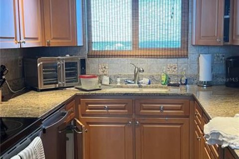 Condominio en alquiler en Hudson, Florida, 2 dormitorios, 88.26 m2 № 1827353 - foto 4