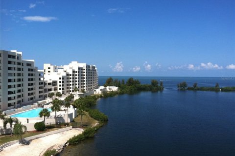 Condominio en alquiler en Hudson, Florida, 2 dormitorios, 88.26 m2 № 1827353 - foto 1