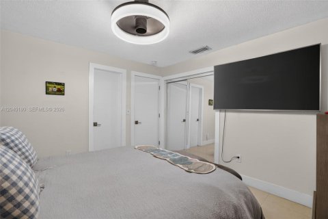 Villa ou maison à vendre à Miami, Floride: 3 chambres, 110.37 m2 № 2251141 - photo 25