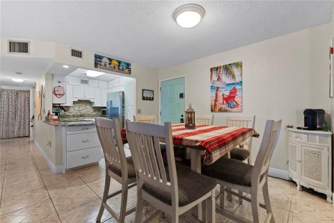 Copropriété à vendre à Ormond Beach, Floride: 2 chambres, 113.81 m2 № 1554484 - photo 6