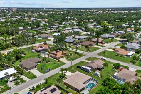 House in Venice, Florida 2 bedrooms, 121.14 sq.m. № 1885085 - photo 29