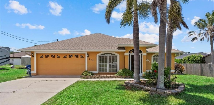 House in Venice, Florida 2 bedrooms, 121.14 sq.m. № 1885085