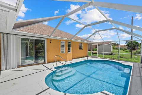 House in Venice, Florida 2 bedrooms, 121.14 sq.m. № 1885085 - photo 22