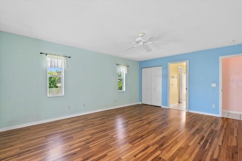 House in Venice, Florida 2 bedrooms, 121.14 sq.m. № 1885085 - photo 14