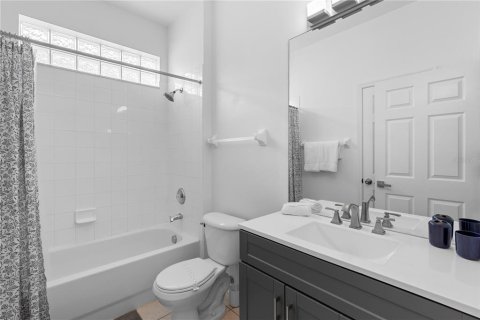 Casa en venta en Kissimmee, Florida, 4 dormitorios, 170.38 m2 № 1735561 - foto 15