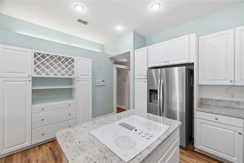 House in Sun City Center, Florida 3 bedrooms, 224.82 sq.m. № 2152091 - photo 10