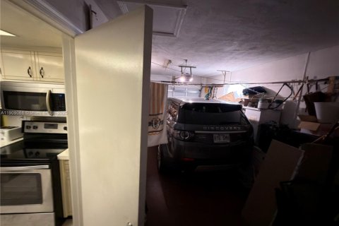 House in Tamarac, Florida 2 bedrooms, 93.09 sq.m. № 2012921 - photo 18