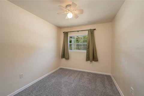 Villa ou maison à louer à Lake Wales, Floride: 4 chambres, 170.2 m2 № 1832545 - photo 9