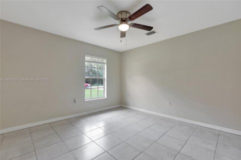 House in Sebring, Florida 3 bedrooms, 119.66 sq.m. № 1814410 - photo 18
