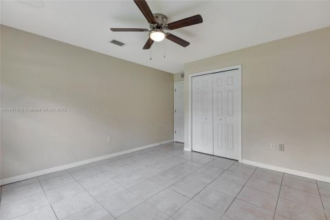 House in Sebring, Florida 3 bedrooms, 119.66 sq.m. № 1814410 - photo 17