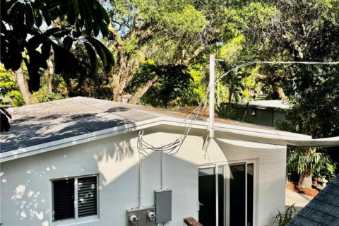 Casa en alquiler en Fort Lauderdale, Florida, 3 dormitorios, 175.96 m2 № 1847717 - foto 5