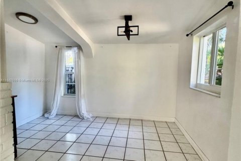 Casa en alquiler en Fort Lauderdale, Florida, 3 dormitorios, 175.96 m2 № 1847717 - foto 14