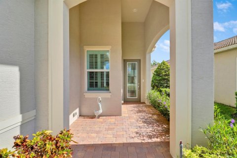 House in Port St. Lucie, Florida 2 bedrooms, 170.38 sq.m. № 2081615 - photo 5