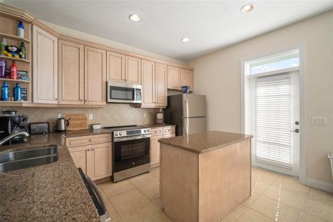 Townhouse in Apollo Beach, Florida 3 bedrooms, 243.68 sq.m. № 1720746 - photo 23