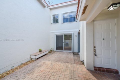 Touwnhouse à vendre à Hollywood, Floride: 3 chambres, 149.02 m2 № 1633458 - photo 29