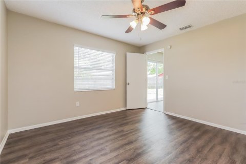 Villa ou maison à vendre à Brandon, Floride: 3 chambres, 108.97 m2 № 2149654 - photo 8