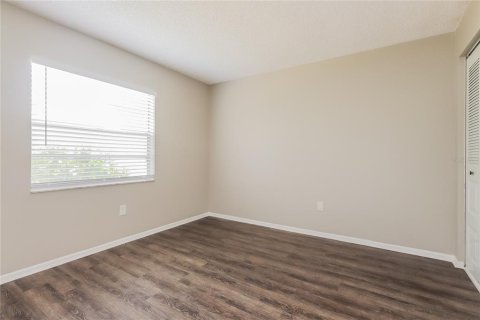 Villa ou maison à vendre à Brandon, Floride: 3 chambres, 108.97 m2 № 2149654 - photo 12